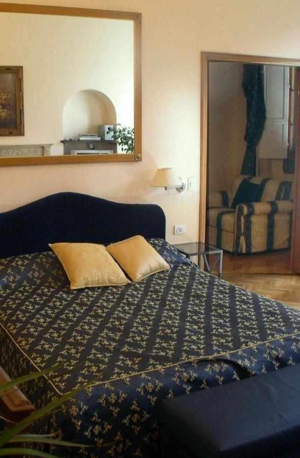 Tornabuoni La Petite Florenz