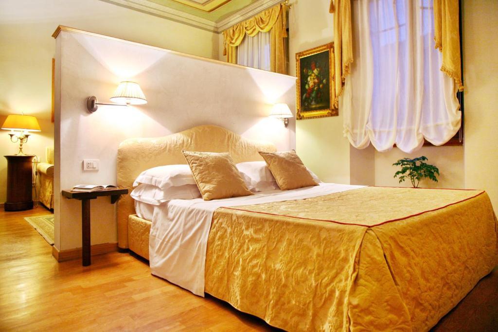 Tornabuoni La Petite Aparthotel Florenz